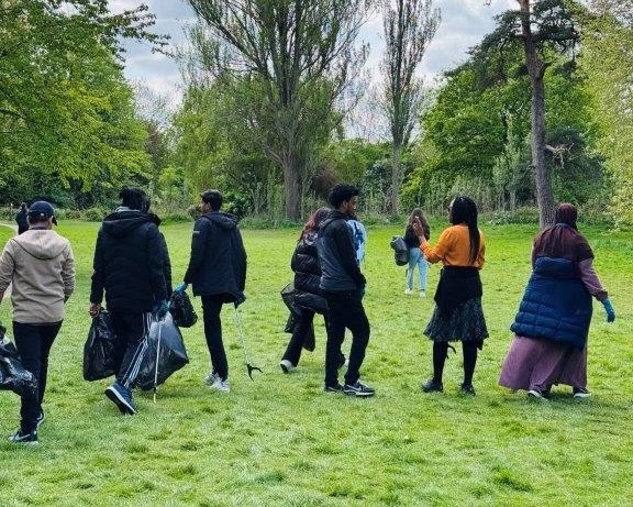 ESOL litter pick 3
