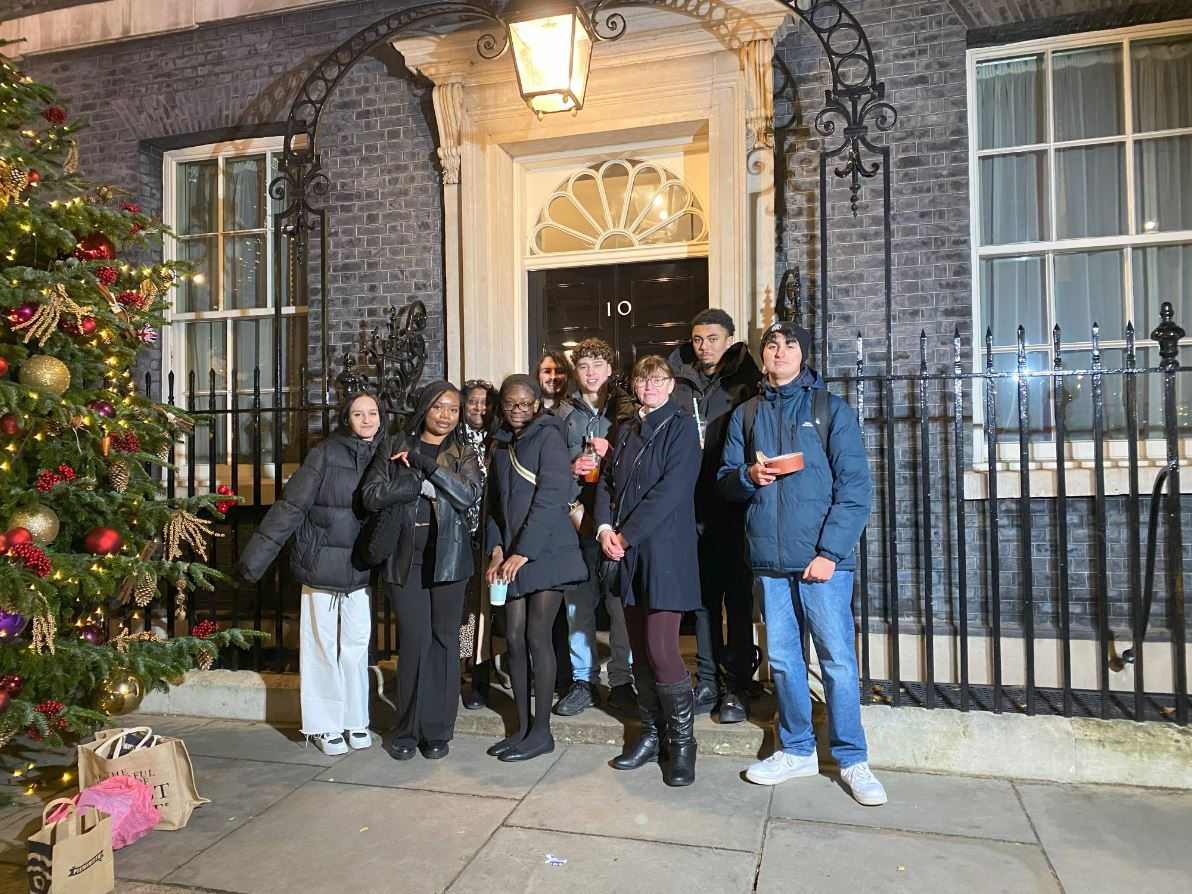 Business students attend festive celebration for small businesses in Downing Street