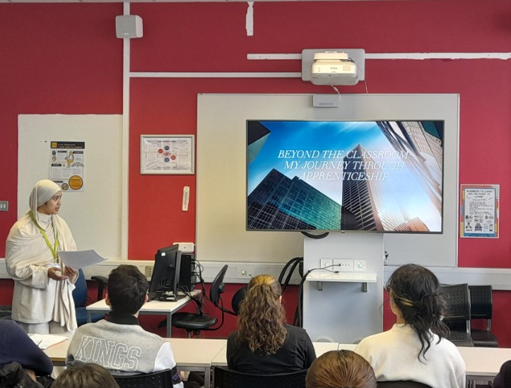 Former Business student shares Degree Apprenticeship journey during Employability Week