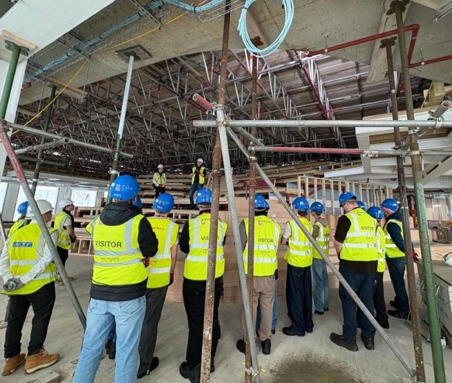 Industry Insight: Electrical students tour Unilever’s new building fit-out