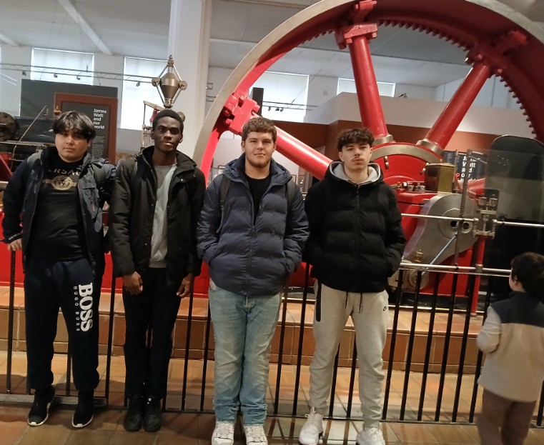 From historic machines to AI: IT students inspired by Science Museum visit